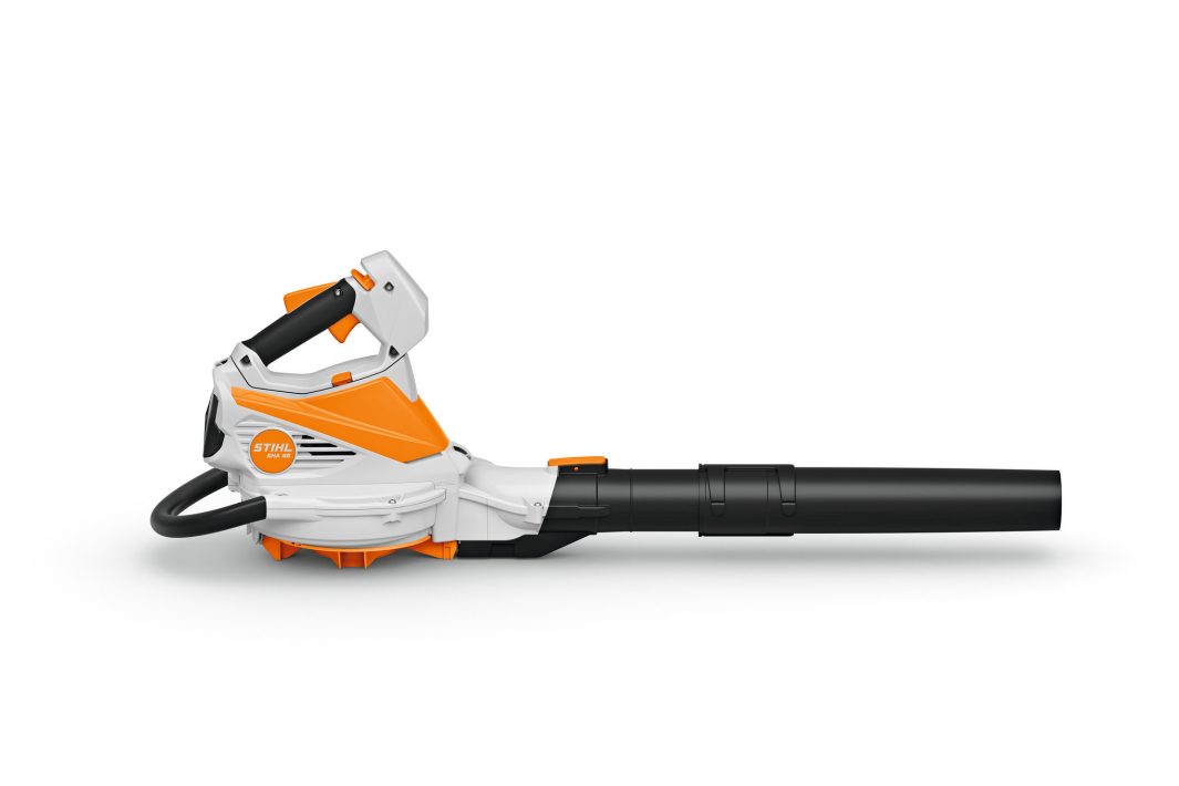 STIHL SHA 56 Cordless Vacuum / Shredder Kit image 1