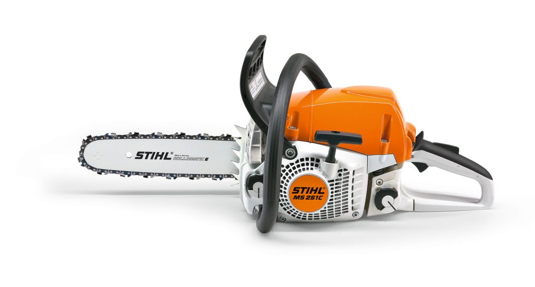 STIHL MS 251 C-BE Petrol Chainsaw - 45 cm / 18" Guide Bar image 1