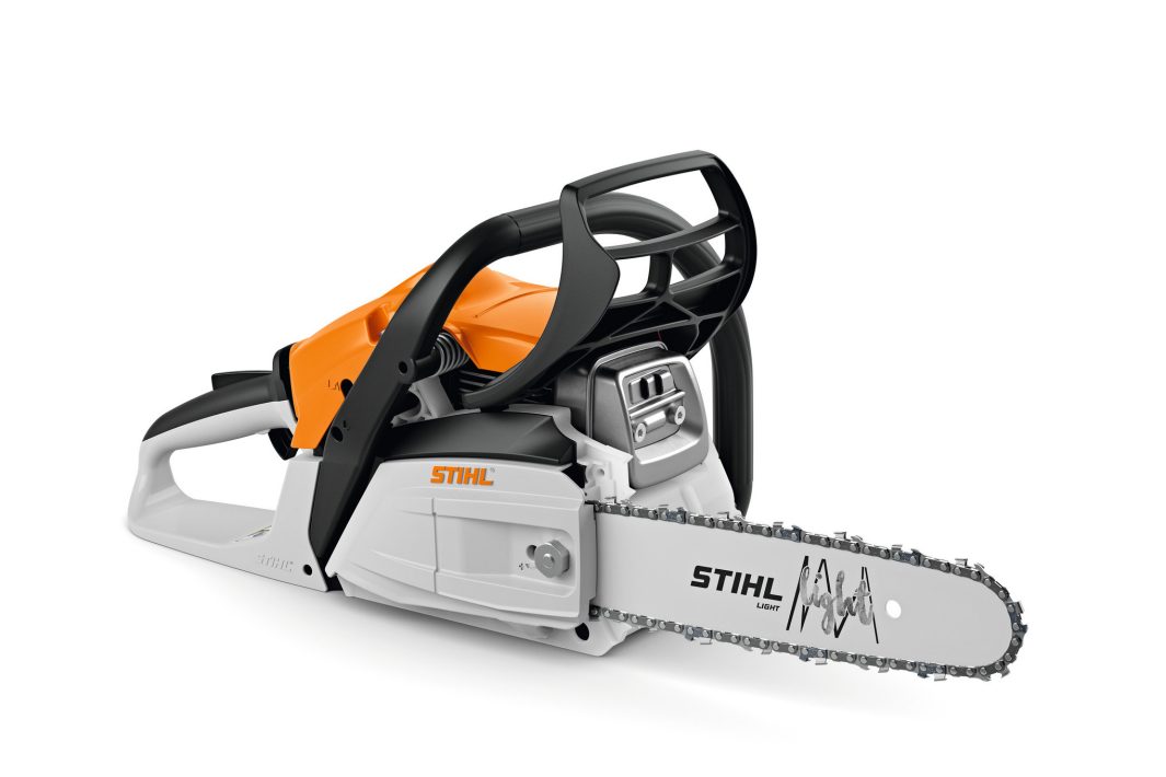STIHL MS 162 Petrol Chainsaw - 30 cm / 12" Guide Bar image 1