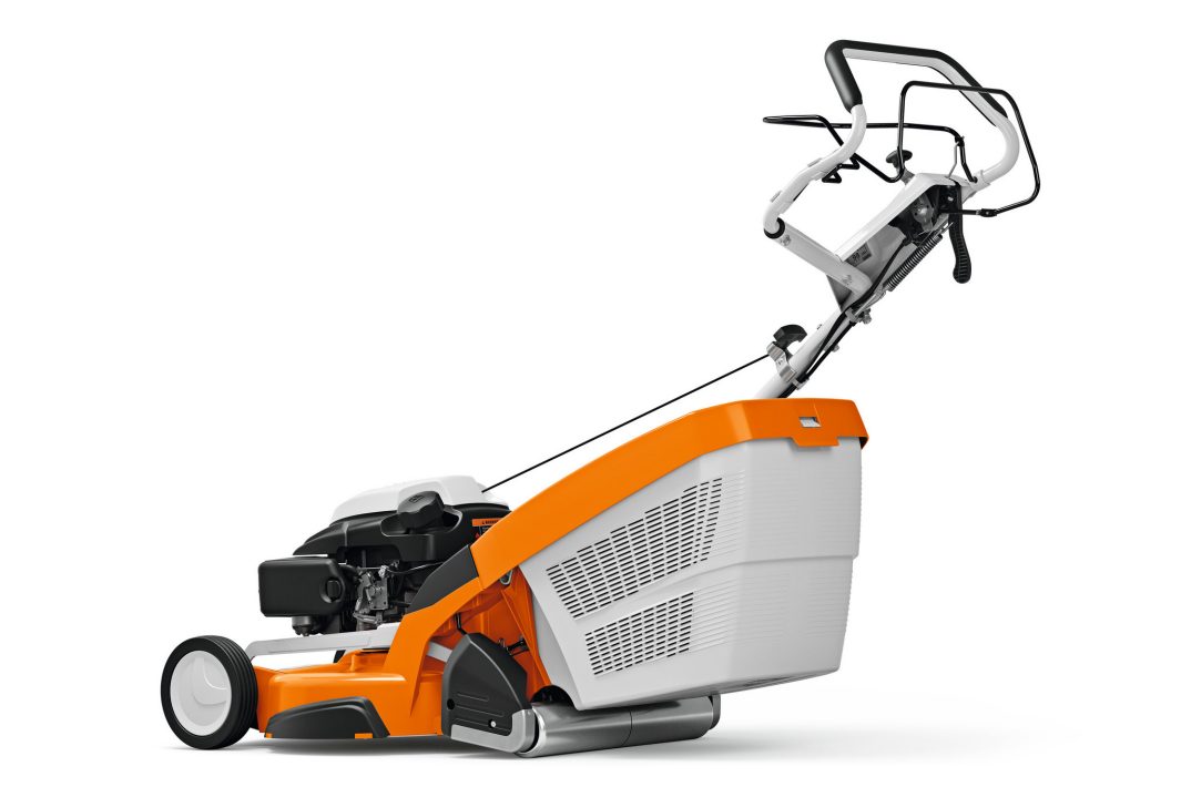 STIHL RM 655 RS Petrol Lawn Mower image 2