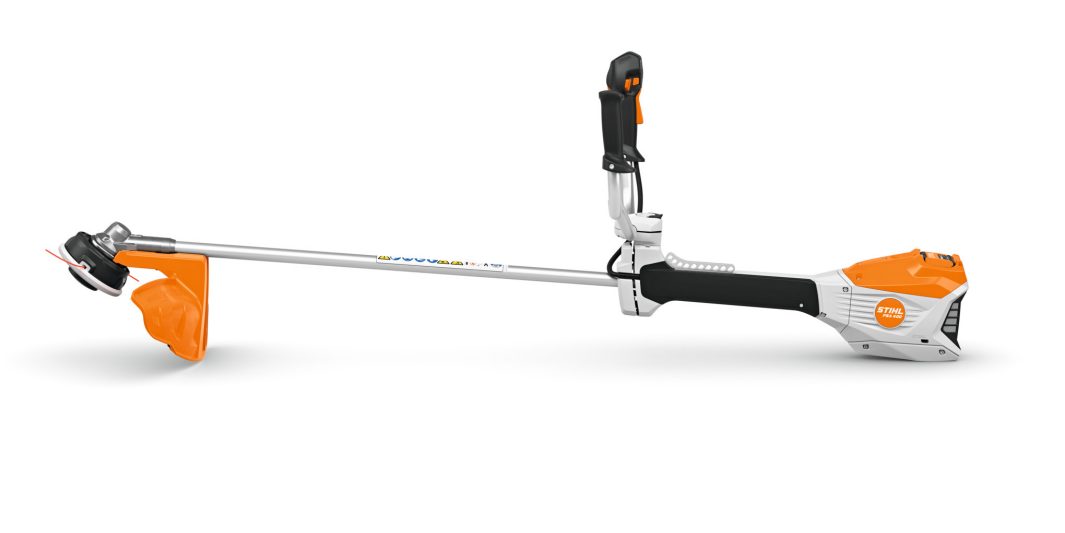 STIHL FSA 400 Cordless Clearing Saw Tool Only image 1