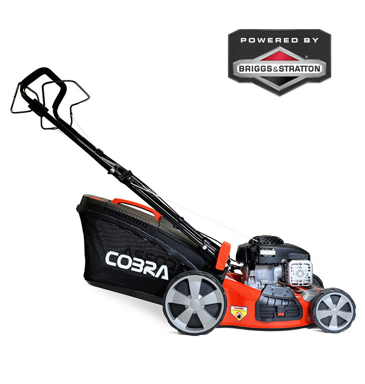 Cobra 18” Self Propelled Lawnmower Powered by B&amp;S 3-in-1 Collection System image 4