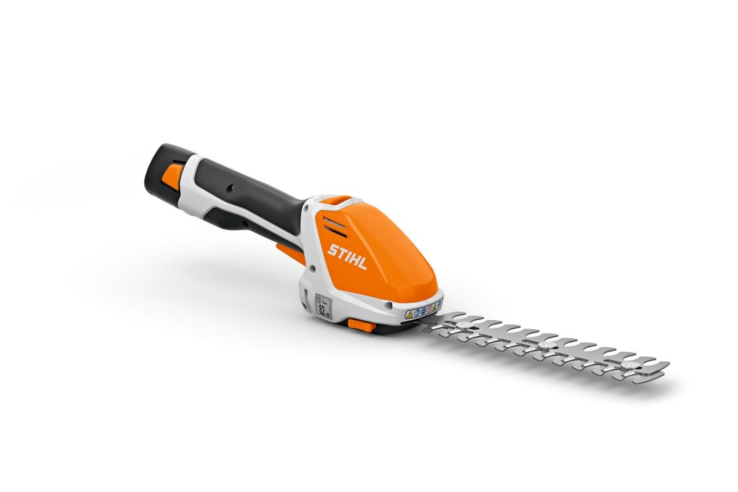 STIHL HSA 26 Cordless Shrub Shears Tool Only - Blade Length 20 cm / 8" image 4