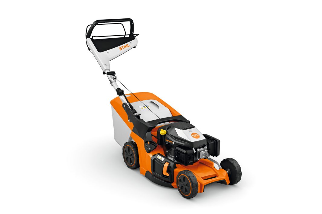 STIHL RM 448 T Petrol Lawn Mower image 0