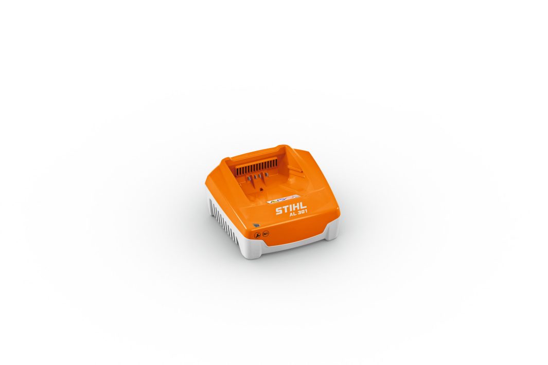 STIHL AL 301 Quick Charger image 1