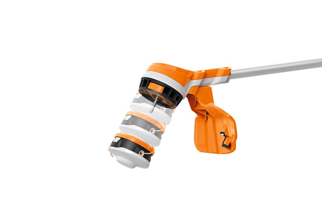 STIHL FSA 70 R Cordless Brushcutter Kit image 2